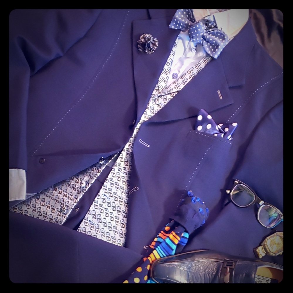 Men's 3 piece 44L Blue Suit